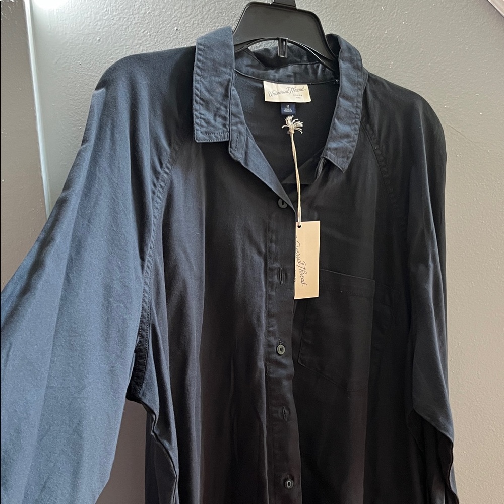 Universal Thread Men's Casual Button Down Shirt - Picture 2 of 7